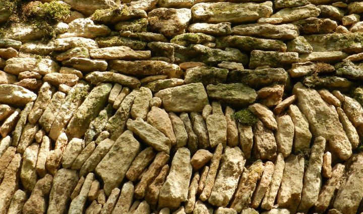 Mur en pierres sèches